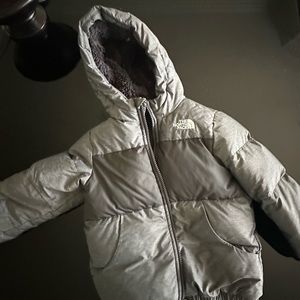 COPY - North Face Grey Jacket with black strip boys jacket size 4T Great 4 Bk 2…